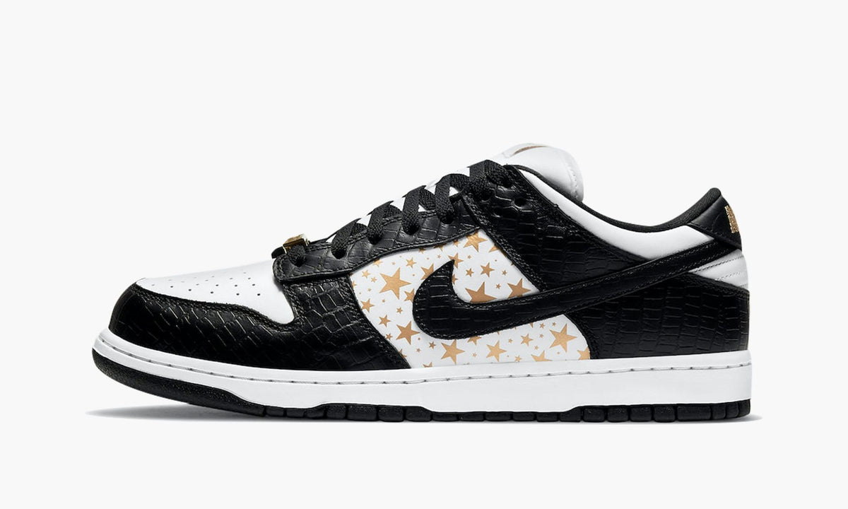 Nike Dunk Low SB Supreme Black Stars Pre-Owned