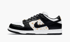 Nike Dunk Low SB Supreme Black Stars Pre-Owned