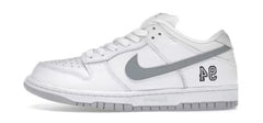 Nike SB Dunk Low "Supreme 94 White Metallic Silver"