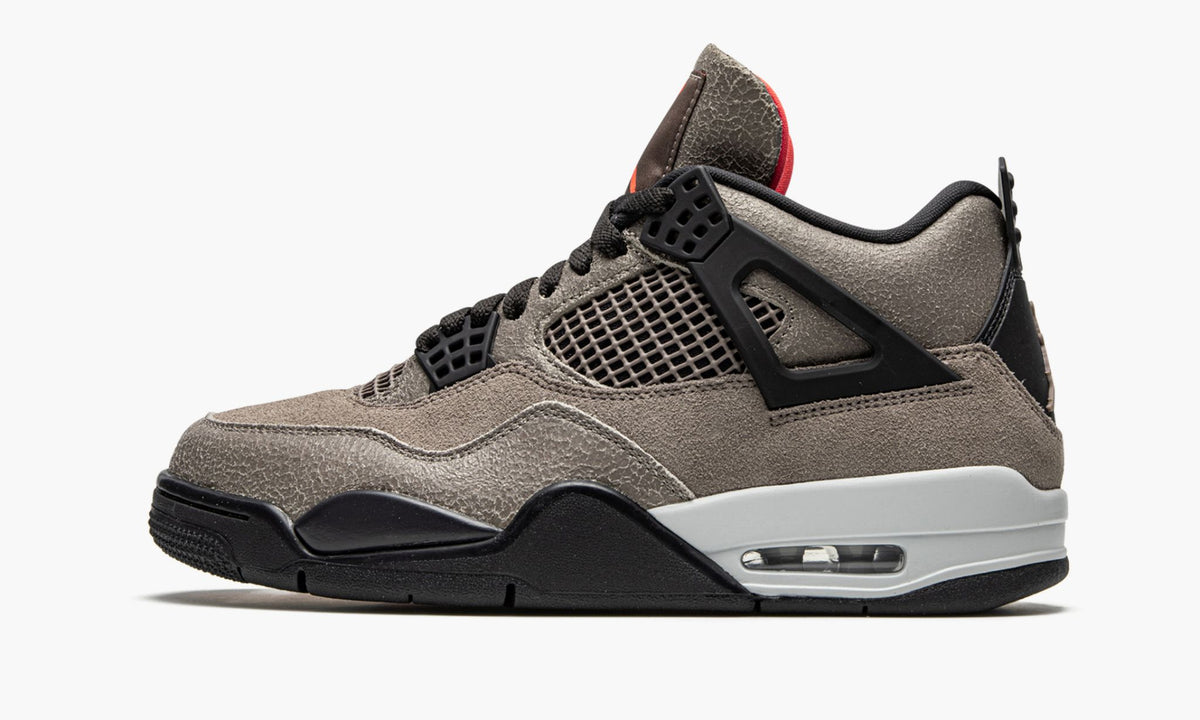 Jordan 4 "Taupe Haze" Pre-Owned