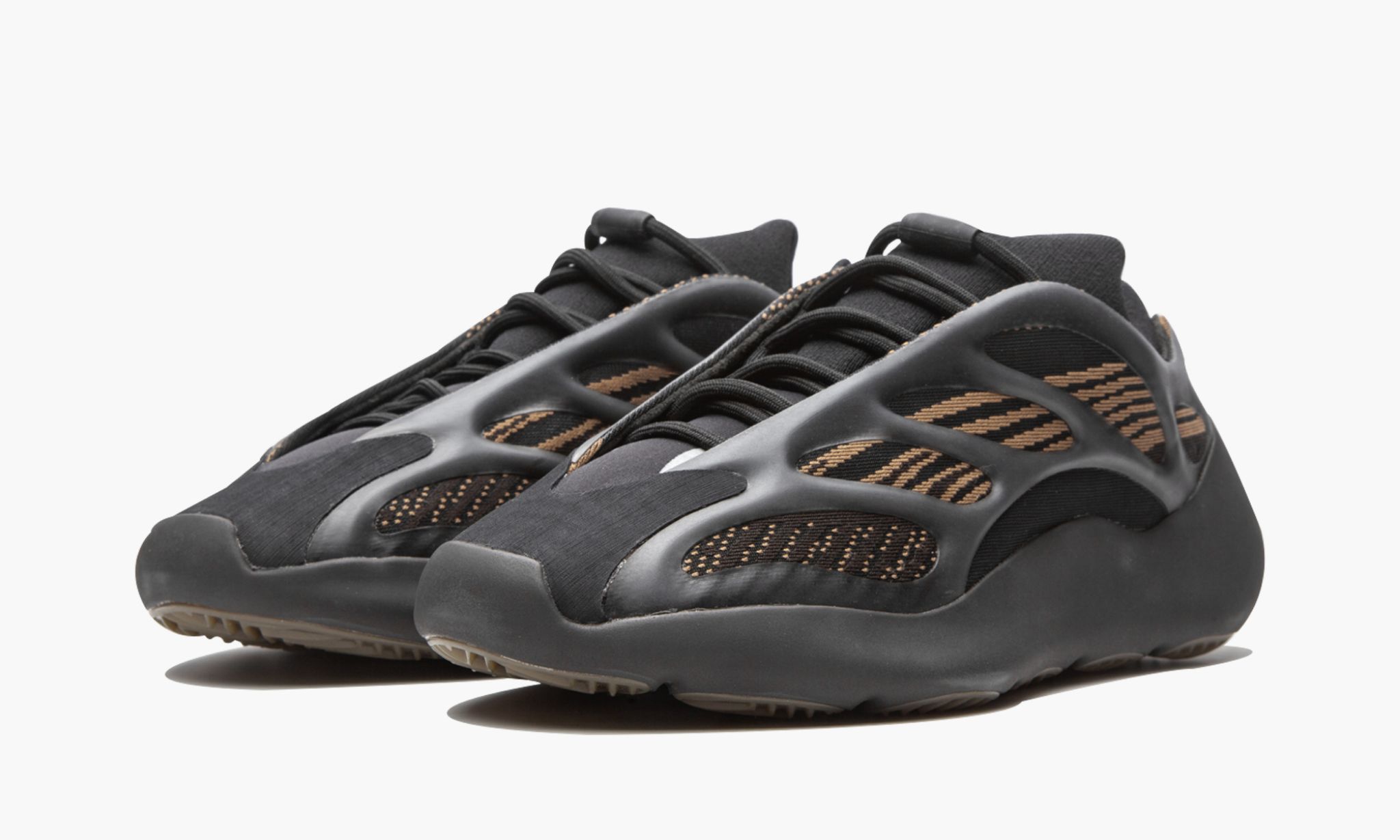 Adidas Yeezy Boost 700 V3 "Clay Brown" Pre-Owned