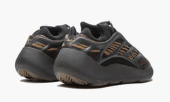 Adidas Yeezy Boost 700 V3 "Clay Brown" Pre-Owned